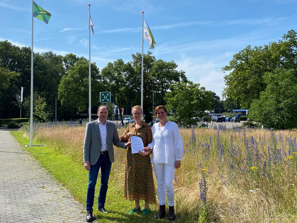 Umbraco.Cms.Core.Models.MediaWithCrops`1[Umbraco.Cms.Web.Common.PublishedModels.Image]